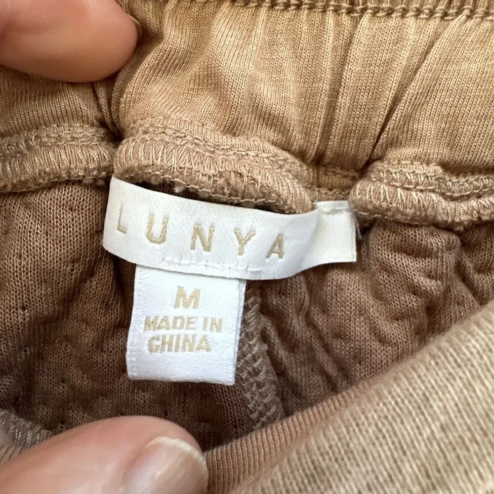 LUNYA Womens‎ Shorts Medium Oatmeal Pull On Restore Double Faced Pockets $148